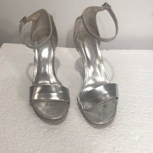 Fioni silver sandals. Size 8 1/2